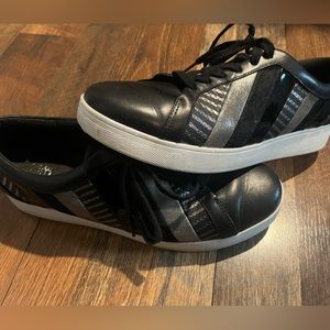 Fitflop women’s rainbow rally sneakers size 11 black